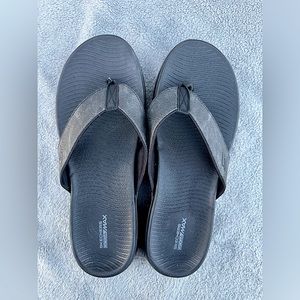 Men’s size 11 Sketchers. Goga Max Sandals.